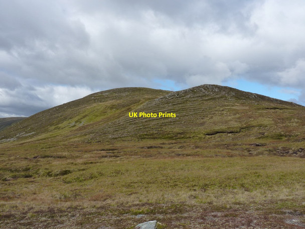 Photo 6"x4" Looking uphill onto Carn a' Choire Bhuidhe Carn a' Choire Bhuidhe\/NH1816 c2011