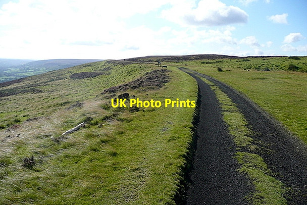 Photo 6"x4" Rosedale railway Church Houses c2011