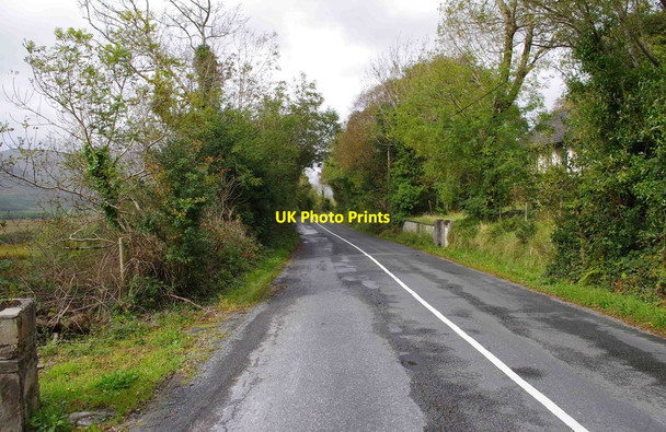 Photo 6"x4" R336 road at Killmilkin Maum c2011