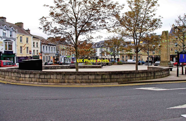 Photo 6"x4" The Diamond, Donegal Town Donegal c2011