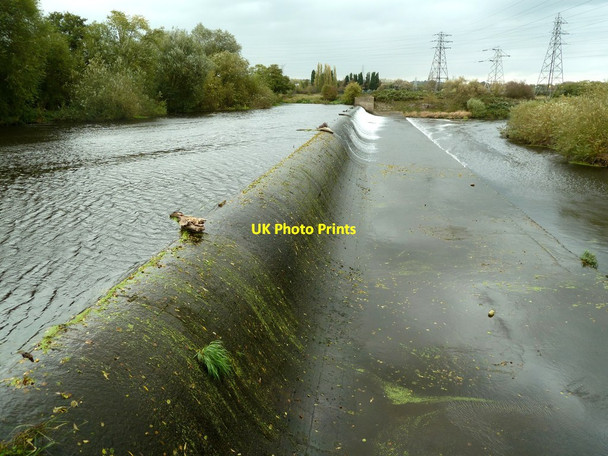 Photo 6"x4" Weir on the River Derwent Elvaston c2011
