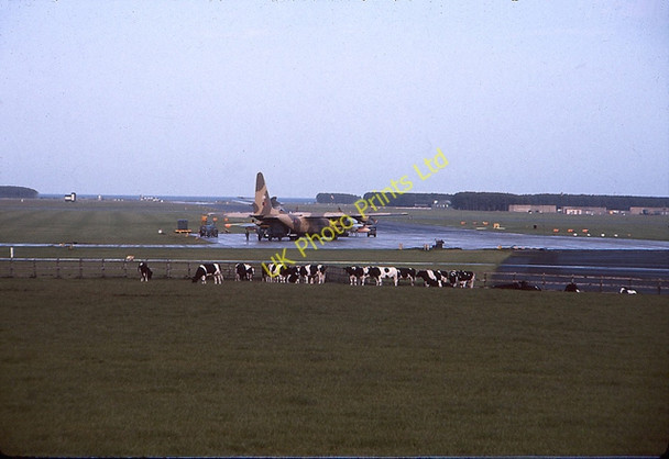 Photo 6"x4" RAF Leuchars 1974 Guardbridge c1974
