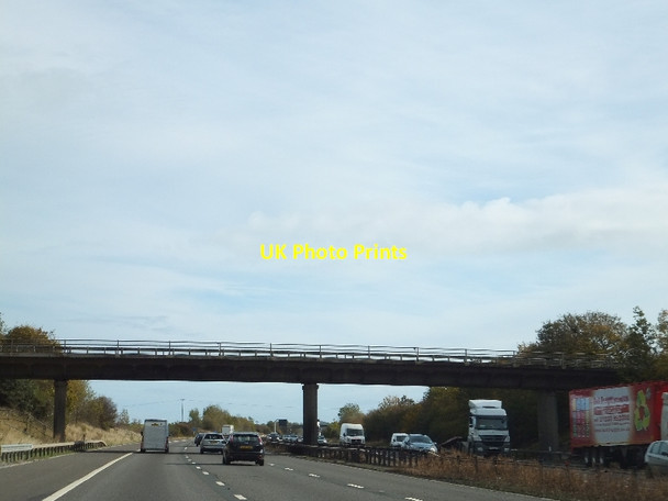 Photo 6"x4" Minor road crossing M4 near Grittenham The Common\/SU0284 c2011