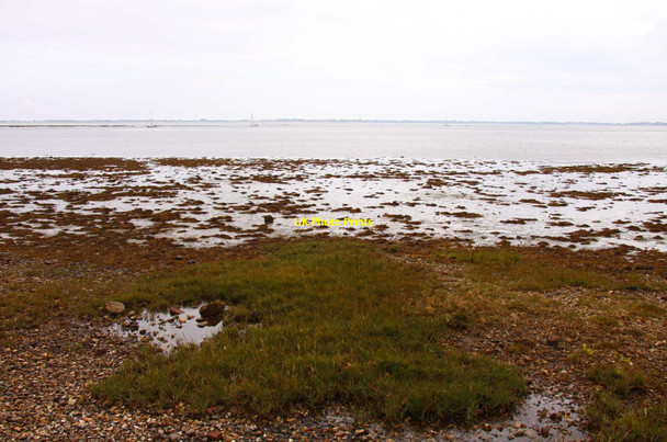 Photo 6"x4" The shoreline by Broom Channel Portsmouth\/SU6501 c2011