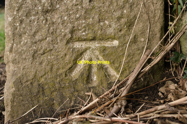 Photo 6"x4" Cut Bench Mark, Ripley Milestone Ripley\/SE2860 c2011