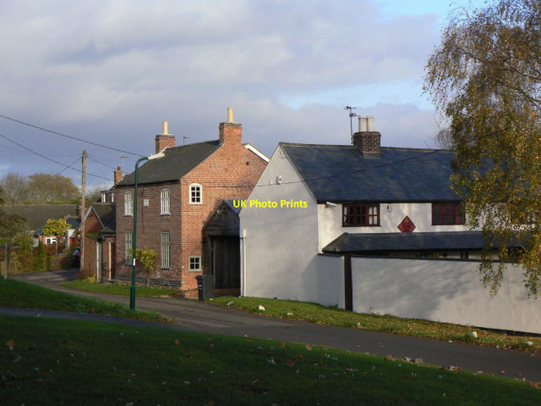Photo 6"x4" Cottages on Green Lane Seagrave c2011