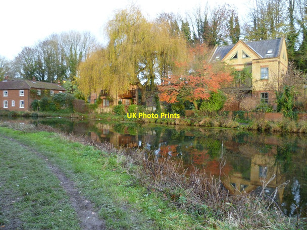 Photo 6"x4" Houses by the disused canal in Winchester Winchester c2011