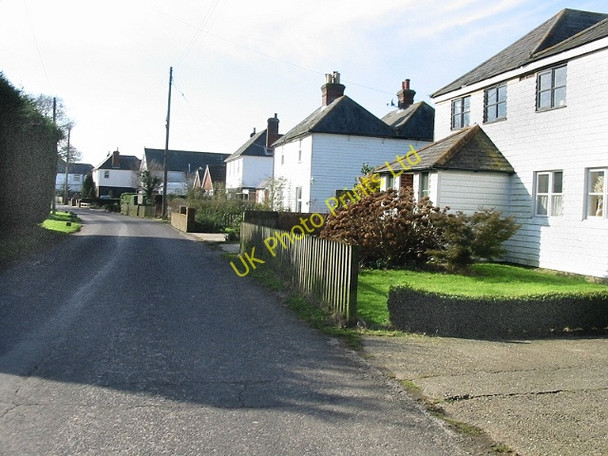 Photo 6"x4" Houses on Bossingham Street Bossingham c2007