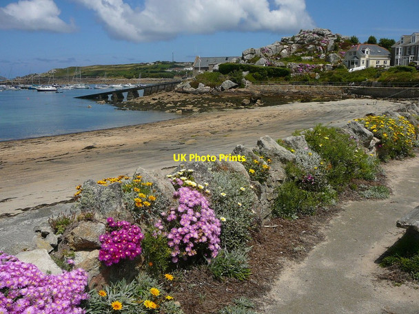 Photo 6"x4" The eastern end of Town Beach, Hugh Town Hugh Town c2011