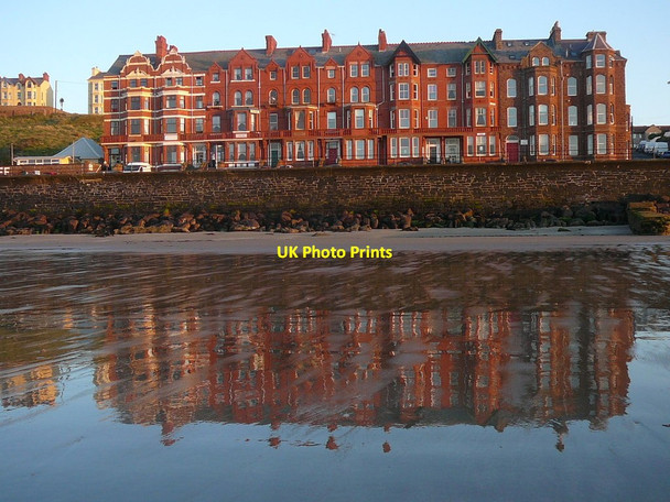 Photo 6"x4" Terraced houses on Victoria Road, Peel Peel\/SC2484 c2011
