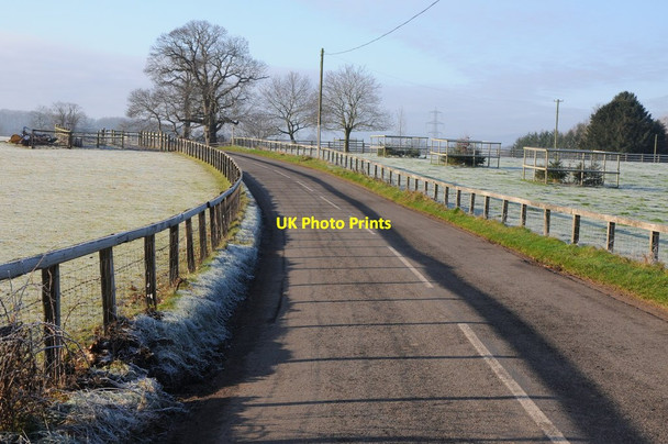 Photo 6"x4" The B4233 at Llantilio Crossenny Llantilio Crossenny c2012