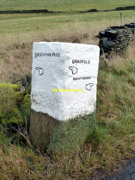 Photo 6"x4" Guide stone above Bradfield Edge Mount c2012