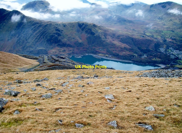 Photo 6"x4" Descending the western slope of Elidir Fach in the direction of the HEP road Dinorwic c2011