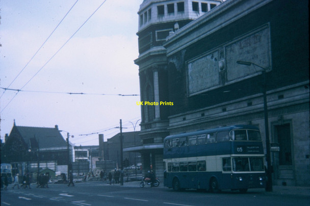 Photo 6"x4" A Bus in Bradford City Centre Bradford\/SE1632 c1969
