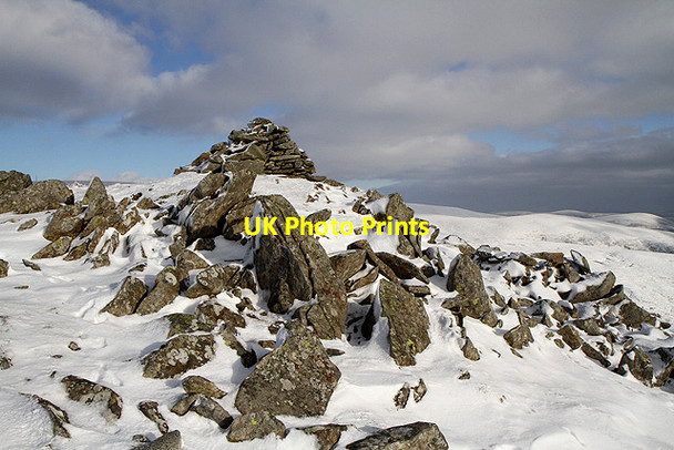 Photo 6"x4" The Shepherds' Cairn on Cairn Law Talla Linnfoots c2012