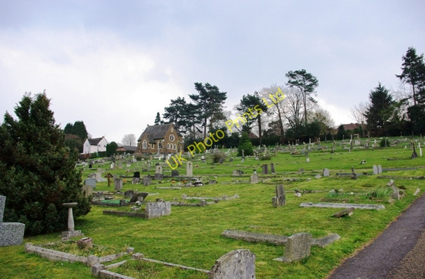 Photo 6"x4" Cemetery, Wrecclesham Farnham\/SU8446 c2007