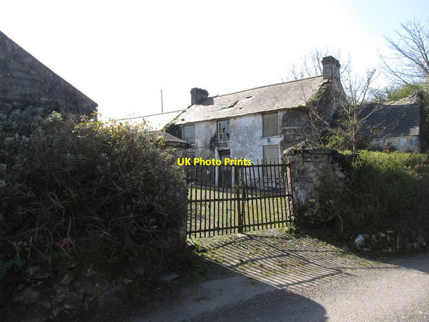 Photo 6"x4" Derelict farmhouse on Knock Road Annaclone c2012