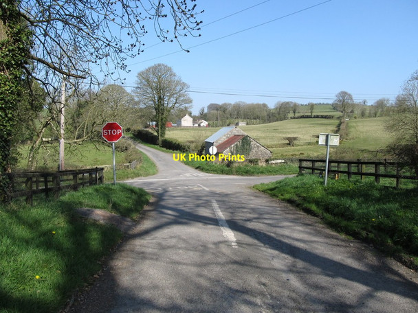 Photo 6"x4" Ballynamagna Crossroads Milltown\/J1436 c2012