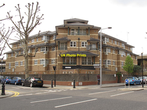 Photo 6"x4" Goodrich Court Kensal Town c2012