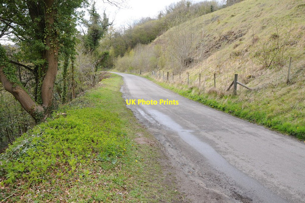 Photo 6"x4" Country road above Nailsworth Nailsworth c2012