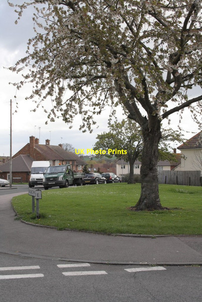 Photo 6"x4" Junction of Sandford Avenue and Rochford Avenue Loughton\/TQ4396 c2012