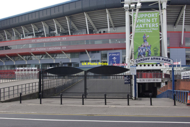 Photo 6"x4" Millennium Stadium, Cardiff Cardiff\/Caerdydd c2012