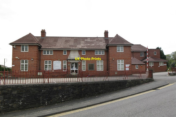 Photo 6"x4" Clydach Hospital Clydach\/SN6801 c2012