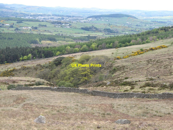 Photo 6"x4" Mountain wall west of the Spinkwee River Newcastle\/J3732 c2012