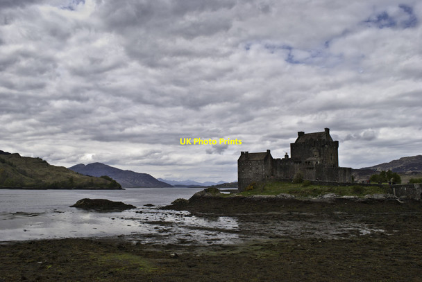 Photo 6"x4" Eilean Donnan May 2012 Dornie\/NG8826 c2012