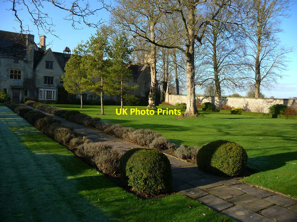 Photo 6"x4" Avebury - Avebury Manor Avebury Trusloe c2012
