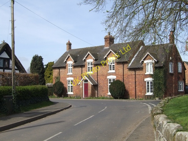 Photo 6"x4" Church Farm Church Eaton c2007