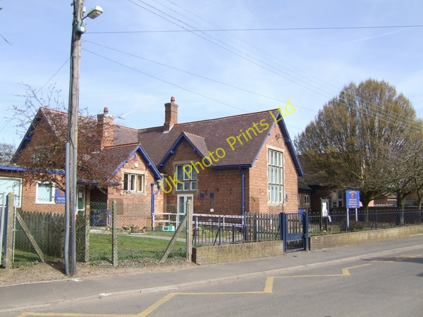 Photo 6"x4" Church Eaton Endowed Primary School Church Eaton c2007