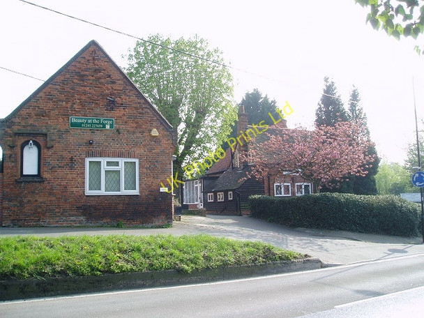 Photo 6"x4" Woodford Medical Clinic - Danbury Danbury\/TL7705 c2007