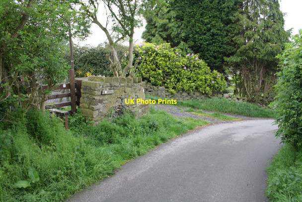 Photo 6"x4" Green Lane at Hope Lane end Baildon c2012