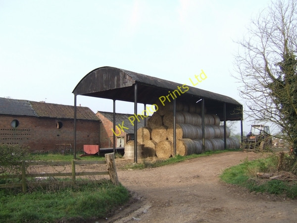 Photo 6"x4" Barn at Apeton Manor Farm Apeton c2007