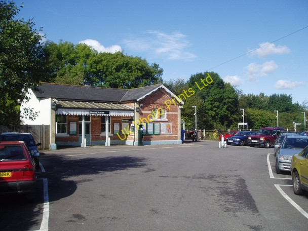Photo 6"x4" Buxted Railway Station Uckfield c2005 P1