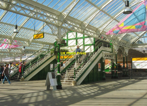 Photo 6"x4" Tynemouth Metro Station Tynemouth c2012