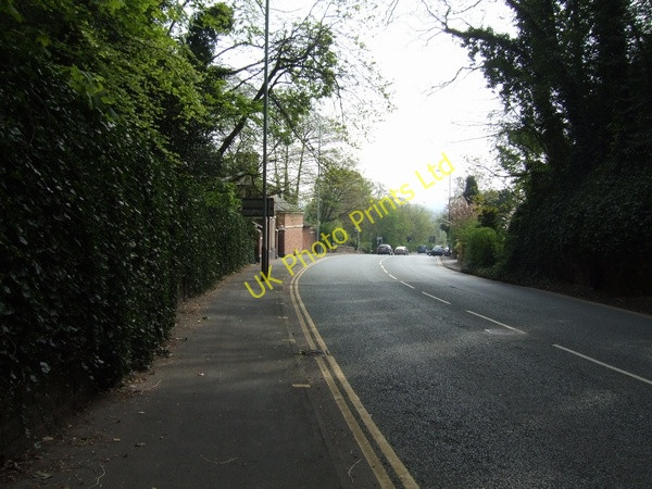 Photo 6"x4" The Rock Cutting,Tettenhall, looking towards Newbridge Stockwell End c2007
