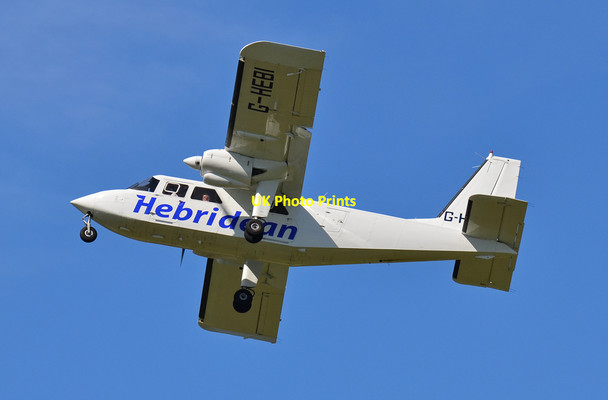 Photo 6"x4" Flight to Tiree and Coll Connel c2012