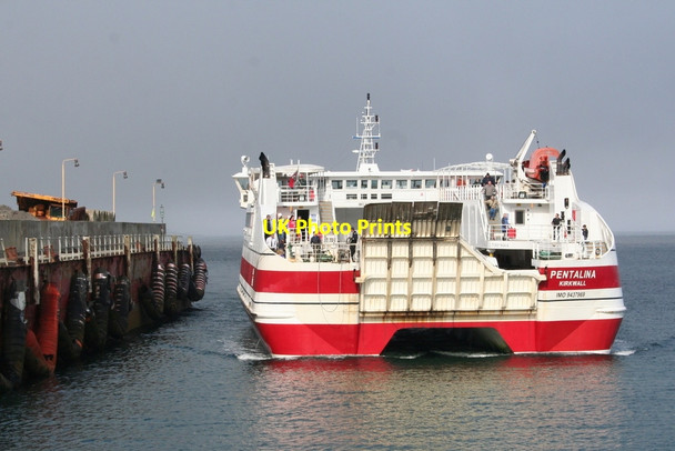 Photo 6"x4" Easy does it...... Gills c2012