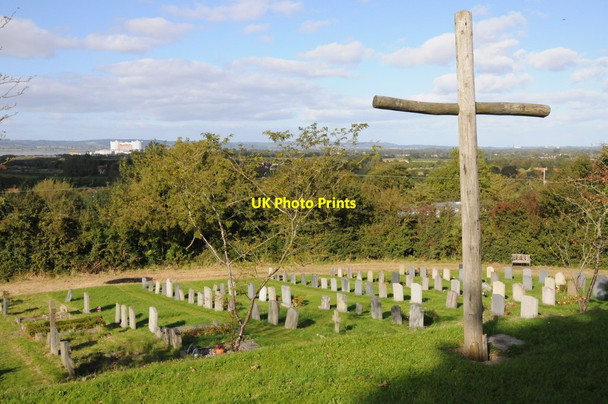 Photo 6"x4" Cross in the churchyard at Oldbury-on-Severn  Cowhill\/ST6091 c2012