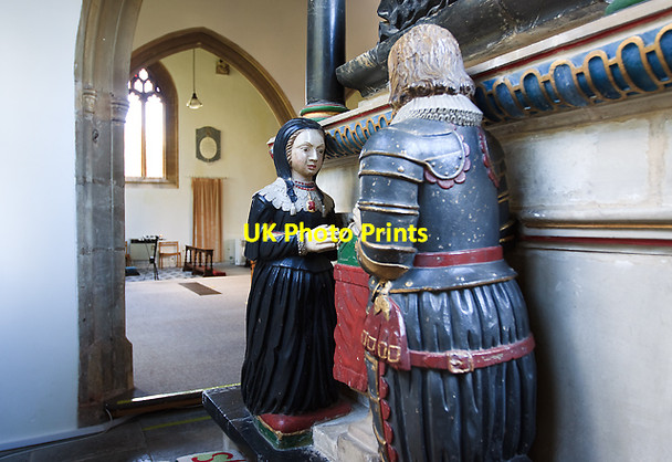 Photo 6"x4" St John the Baptist church, Wellington - monument to Sir John Popham (6) detail Wellington\/ST1420 c2012