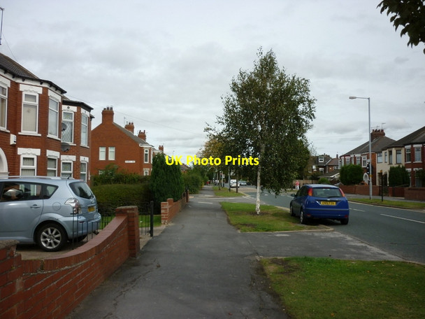 Photo 6"x4" Gillshill Road, Hull Sutton-on-Hull c2012
