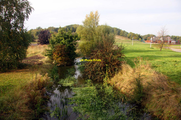 Photo 6"x4" The River Thame in Watermead Aylesbury c2012