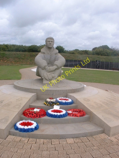 Photo 6"x4" Battle of Britain Memorial Capel-le-Ferne c2005