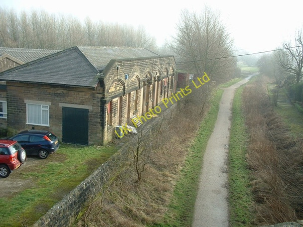 Photo 6"x4" Hassop Station Bakewell c2002