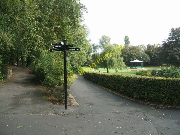 Photo 6"x4" Willenhall Memorial Park Willenhall\/SO9698 c2006