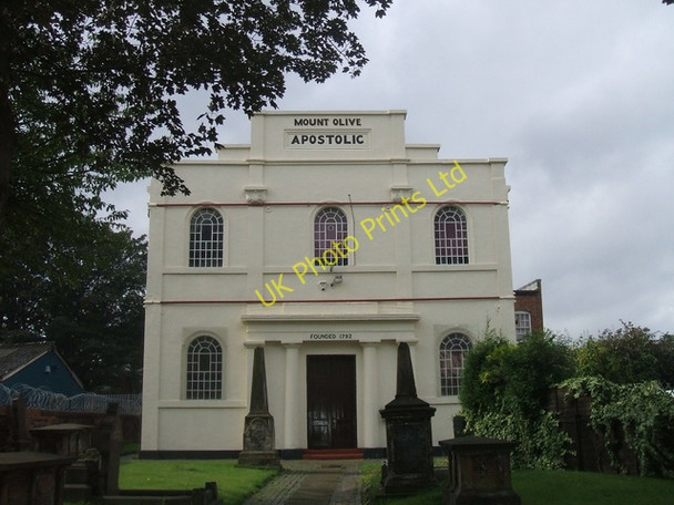 Photo 6"x4" Mount Olive Apostolic Church in Little London Willenhall\/SO9698 c2006