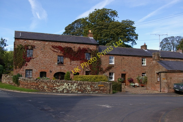 Photo 6"x4" Croglin, Village Centre Croglin c2006