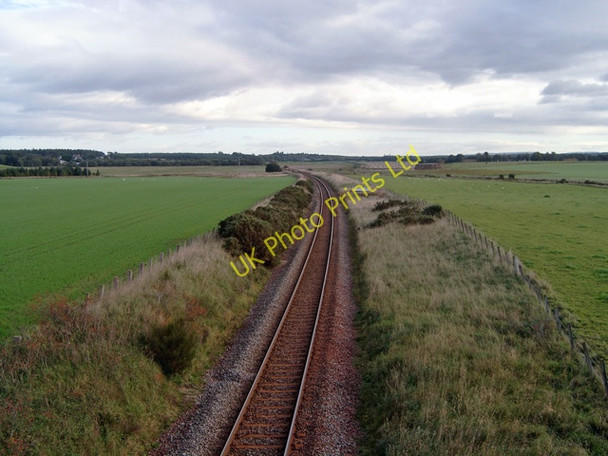 Photo 6"x4" Railway line (Aberdeen - Inverness) Moss-side\/NH8555 c2006